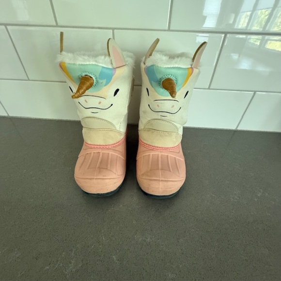 Toddler Frankie Unicorn Winter Boots Sherpa Lined White/Pink - Cat & Jack SIZE 9 - Picture 1 of 9